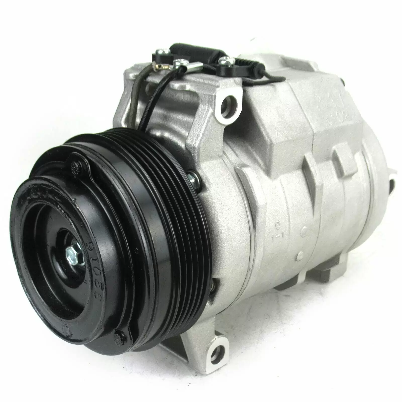 Air Conditioning Compressor  Clutches for BMW X5 E53 3.0D 3.0i 4.4i 2000-2006 A/C Compressor 12V