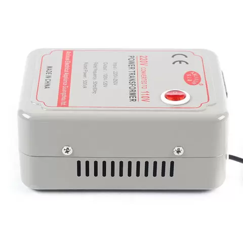 Convertisseur de tension 220-250 V vers 100-120 V