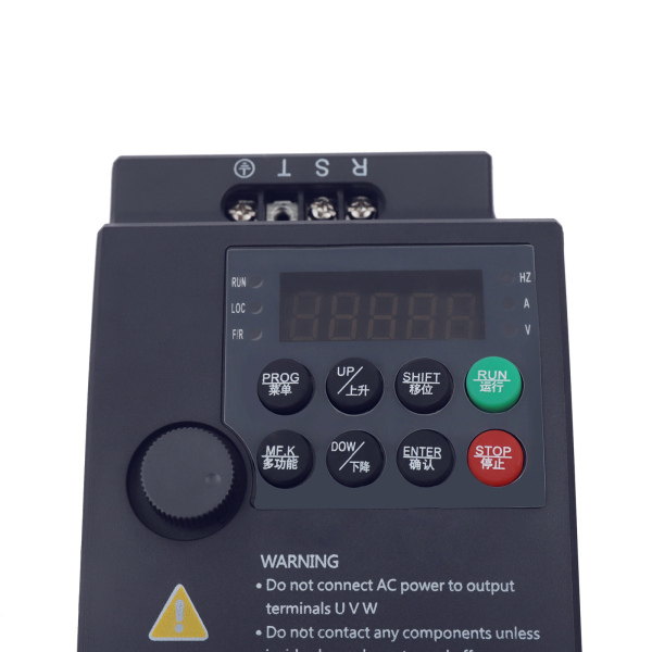 Variable Frequency Drive AC 220V/0.75KW 1HP 4A CNC VFD Single Phase to 3 Phase Converter for Spindle Motor Speed Control Single Phase Input Variable Frequency Drive AC 220V/0.75KW 1HP 4A CNC VFD Single Phase to 3 Phase Converter for Spindle Motor Speed Control Single Phase Input