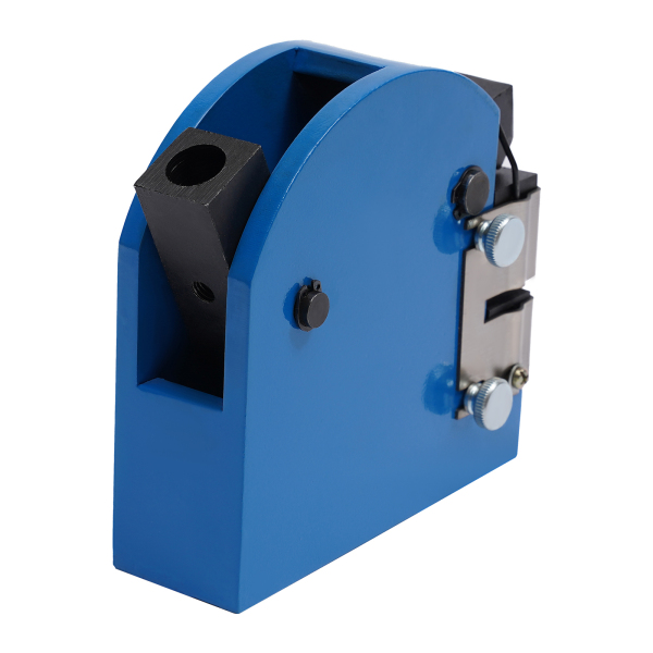 Arrangement and stretching device, bending machine, sheet metal machine, sheet metal working