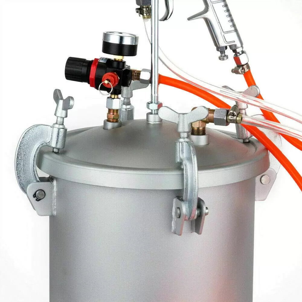 Paint gun - 10 l tank - With air regulator and safety valve Paint gun - 10 l tank - With air regulator and safety valve