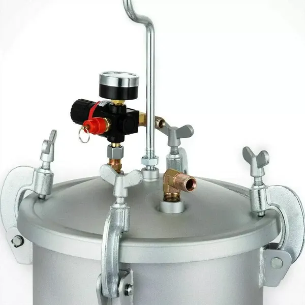 Paint gun - 10 l tank - With air regulator and safety valve