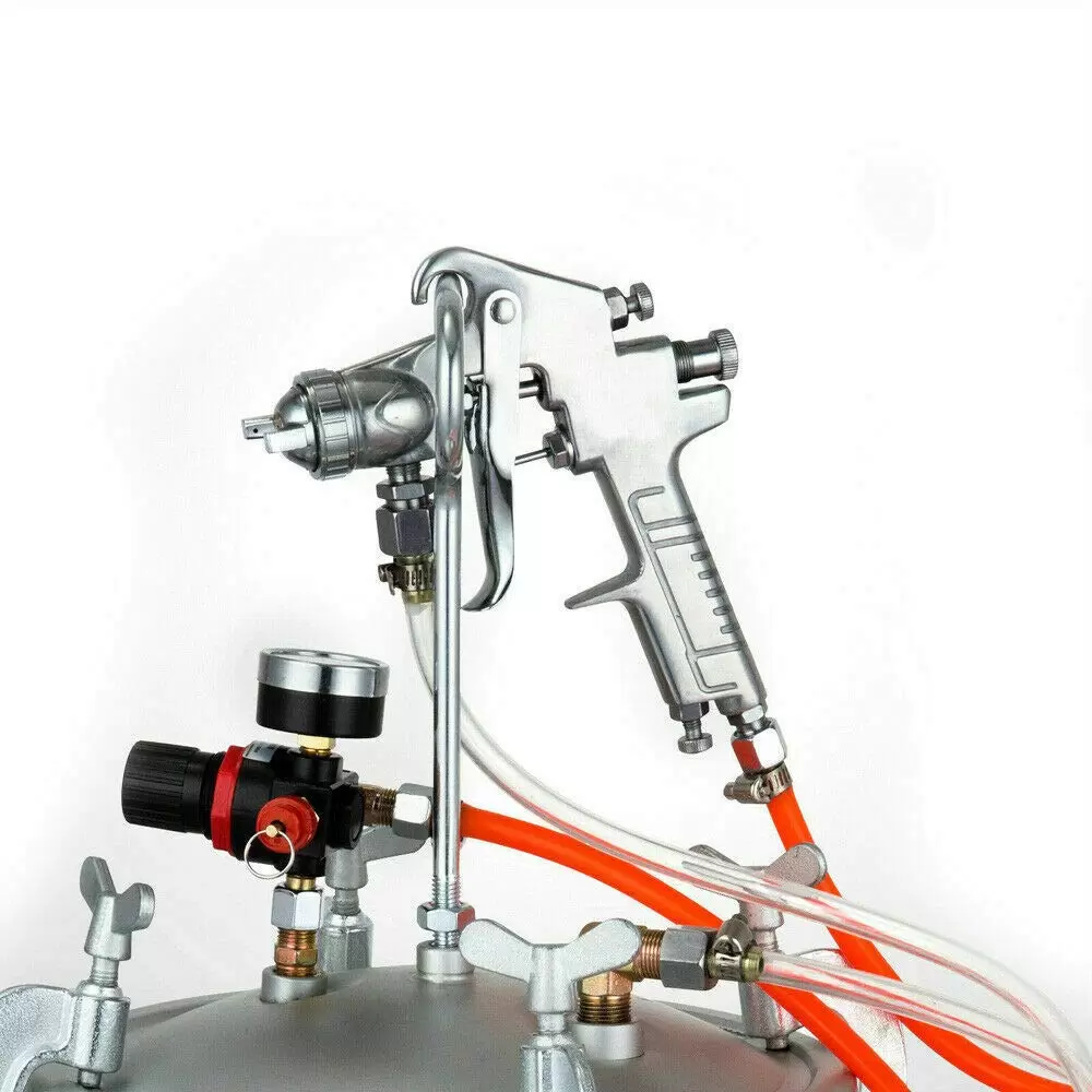 Paint gun - 10 l tank - With air regulator and safety valve Paint gun - 10 l tank - With air regulator and safety valve