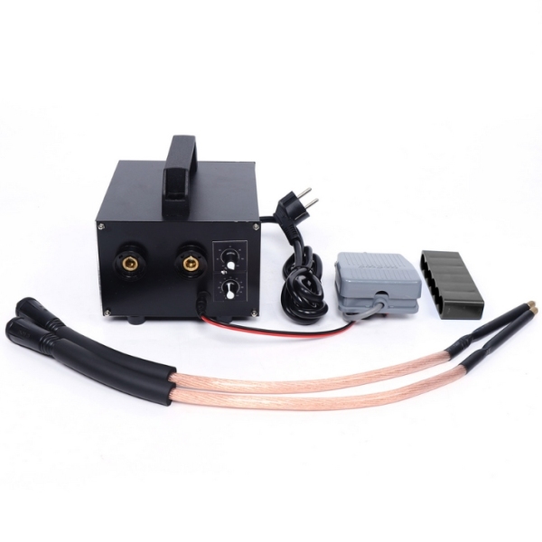 Cordless welding station - 6700 W - 1600 A - LED - Portable welding station - 220 V