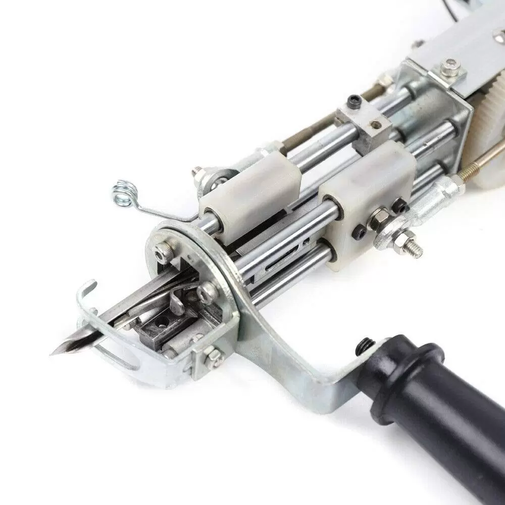 Electric Carpet Tufting Gun Cut Flor - Durable - Electric Tufting Gun - 5000 RPM - Electric Carpet Cutter - 50W - 220V Electric Carpet Tufting Gun Cut Flor - Durable - Electric Tufting Gun - 5000 RPM - Electric Carpet Cutter - 50W - 220V