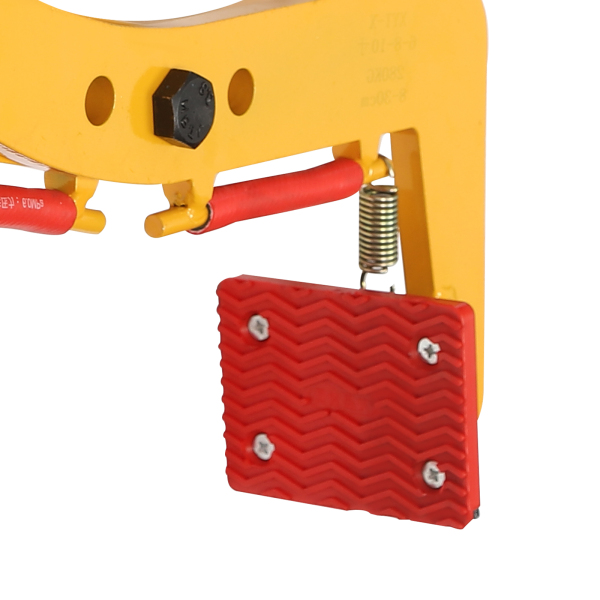 Hanging Ring Type Stone Clamp 325kg Used To Clamp Wooden Pallets Lift And Transport Timber Lumber Yellow Pallet Puller Clamp Construction