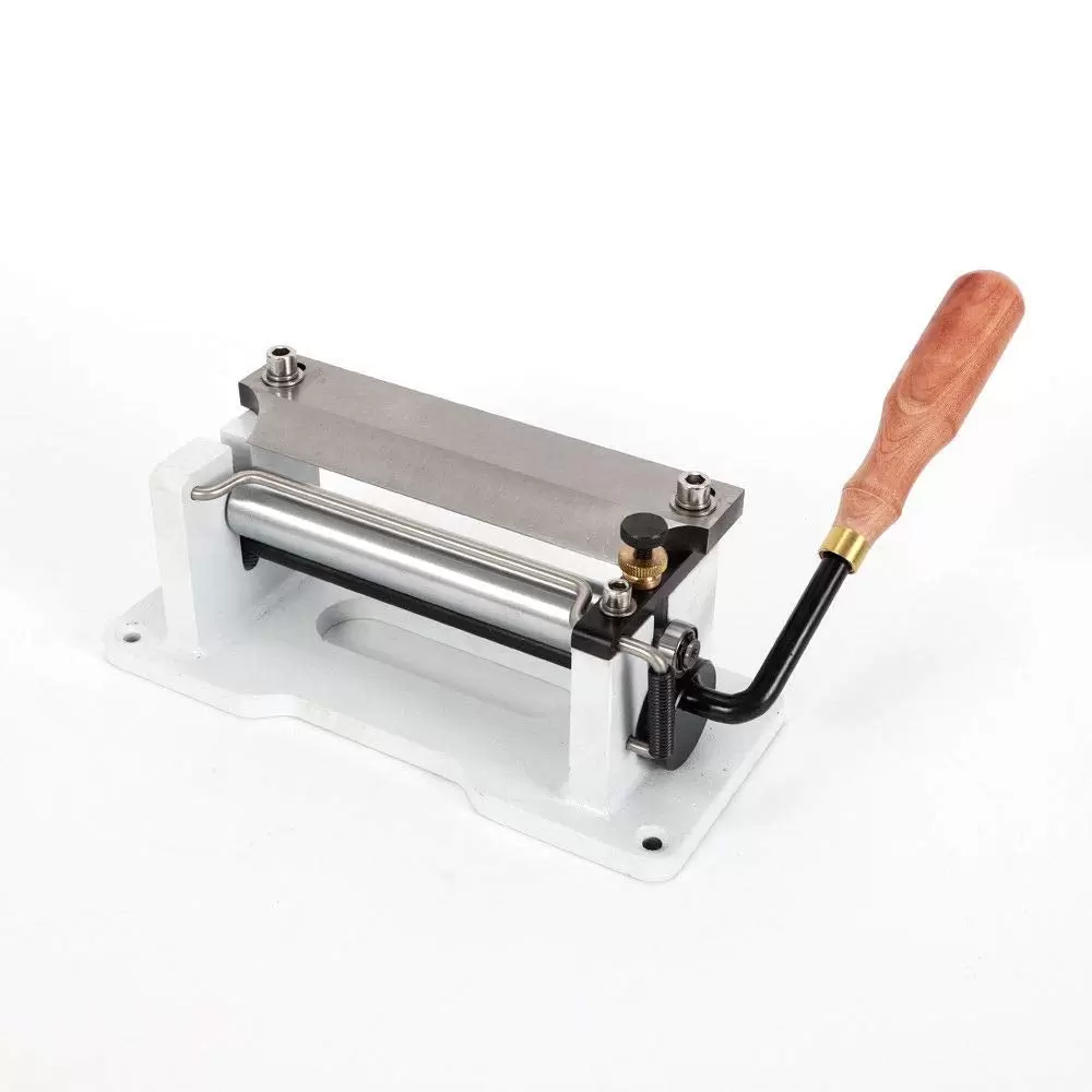 CNCEST- Manual Leather Separator - Leather Peeling Machine CNCEST- Manual Leather Separator - Leather Peeling Machine