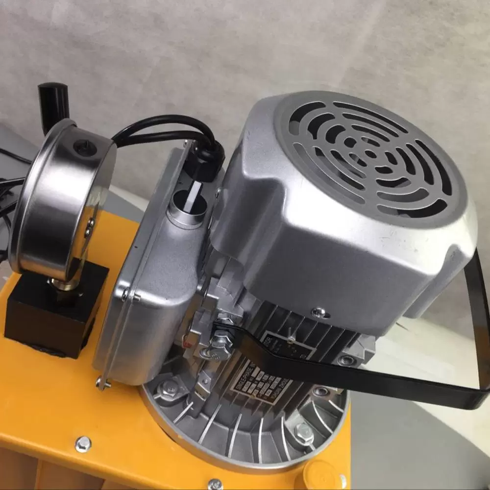 750W 0.6 L/min Electric Driven Hydraulic Pump Machine 2-70Mpa Jack Split Hydraulic Pump with Manual Valve to Control the Return Oil 750W 0.6 L/min Electric Driven Hydraulic Pump Machine 2-70Mpa Jack Split Hydraulic Pump with Manual Valve to Control the Return Oil