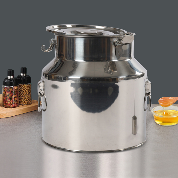 22L 2.05kg Stainless Steel Milk Jug Leak Proof Lid with Tension Lock for Storage Suitable For Storing Water Milk 201 Stainless Steel Silver