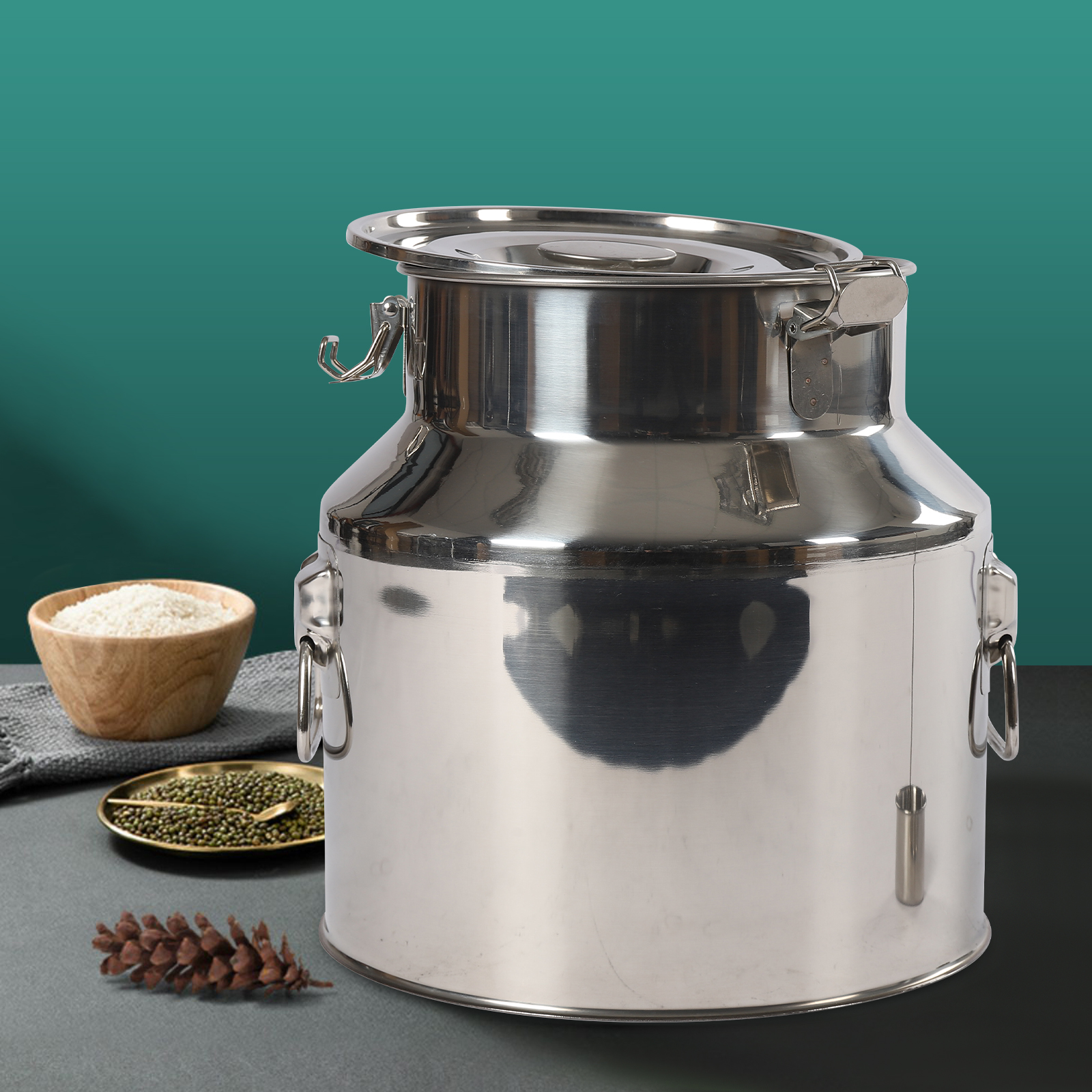 22L 2.05kg Stainless Steel Milk Jug Leak Proof Lid with Tension Lock for Storage Suitable For Storing Water Milk 201 Stainless Steel Silver 22L 2.05kg Stainless Steel Milk Jug Leak Proof Lid with Tension Lock for Storage Suitable For Storing Water Milk 201 Stainless Steel Silver