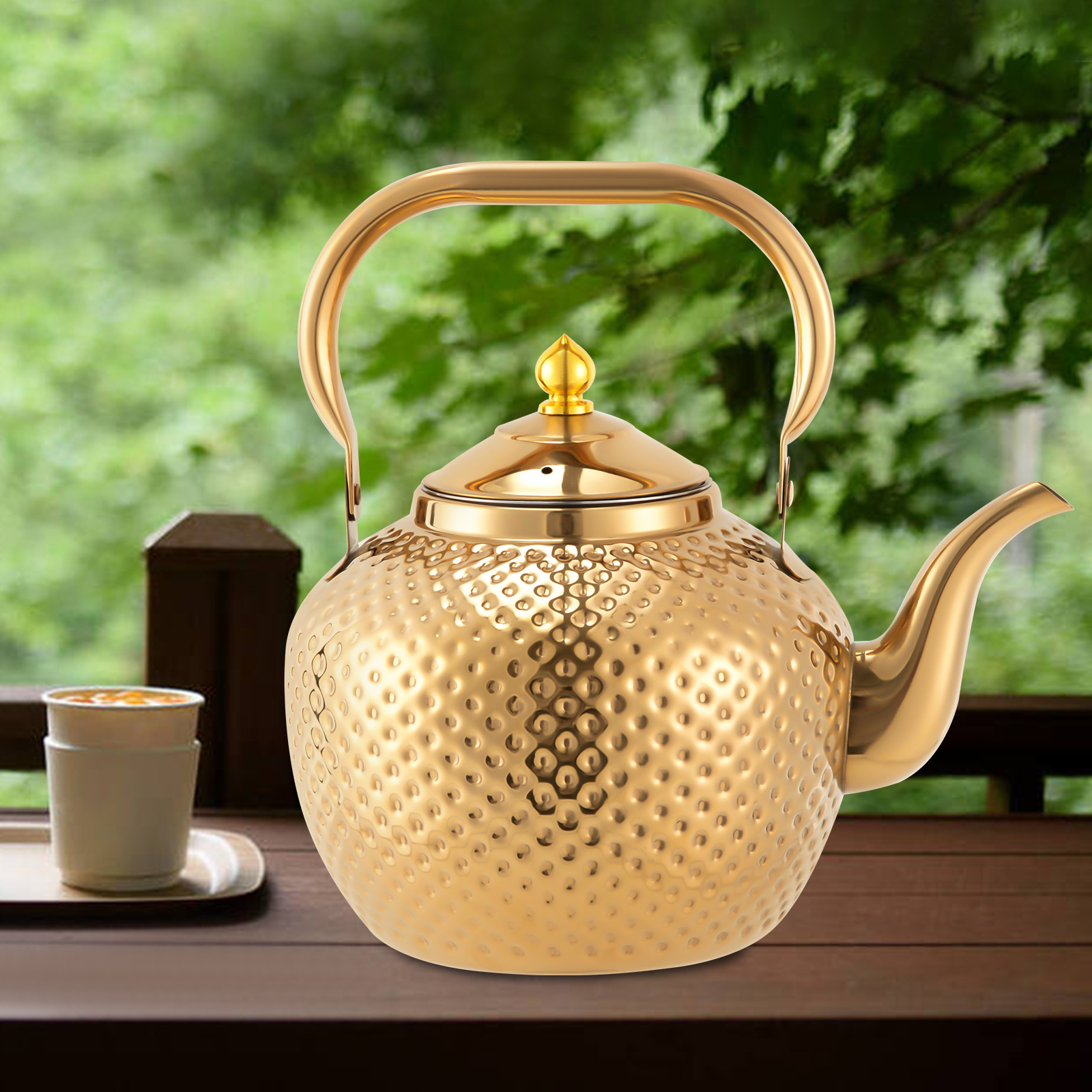 Stainless steel teapot with strainer, with tea strainer handle, suitable for induction hobs (2.0 liters, gold)