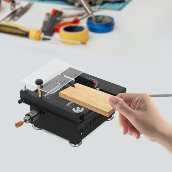 Mini Multi-Purpose Table Saw, 7-Speed ​​Mini Table Saw with Cutting, Grinding and Engraving Tools