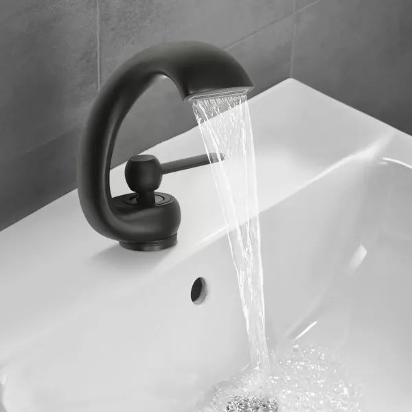 Waterfall Bathroom Faucet Modern Basin Faucet Brass Basin Single Handle Mixer Tap Hot Cold for Bathrooms In Hotels Bathing Centers Black