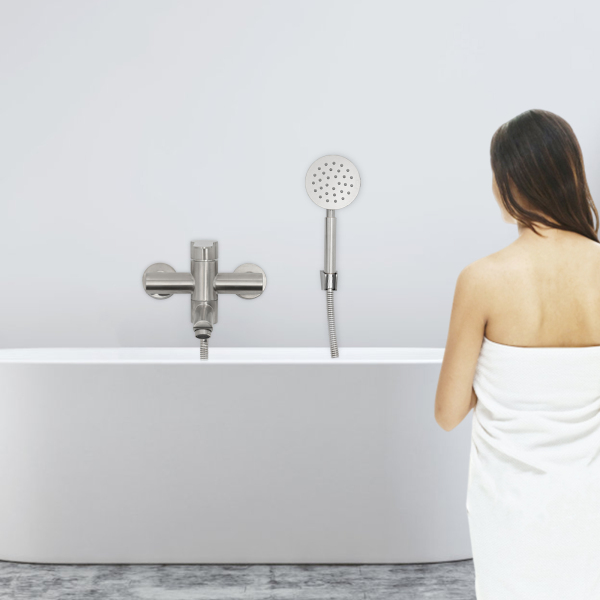 Wall-mounted Bathroom Armature Bathtub Armature Bathtub Armature With Manual Shower Suitable For Indoor Use Such As Homes Hotels