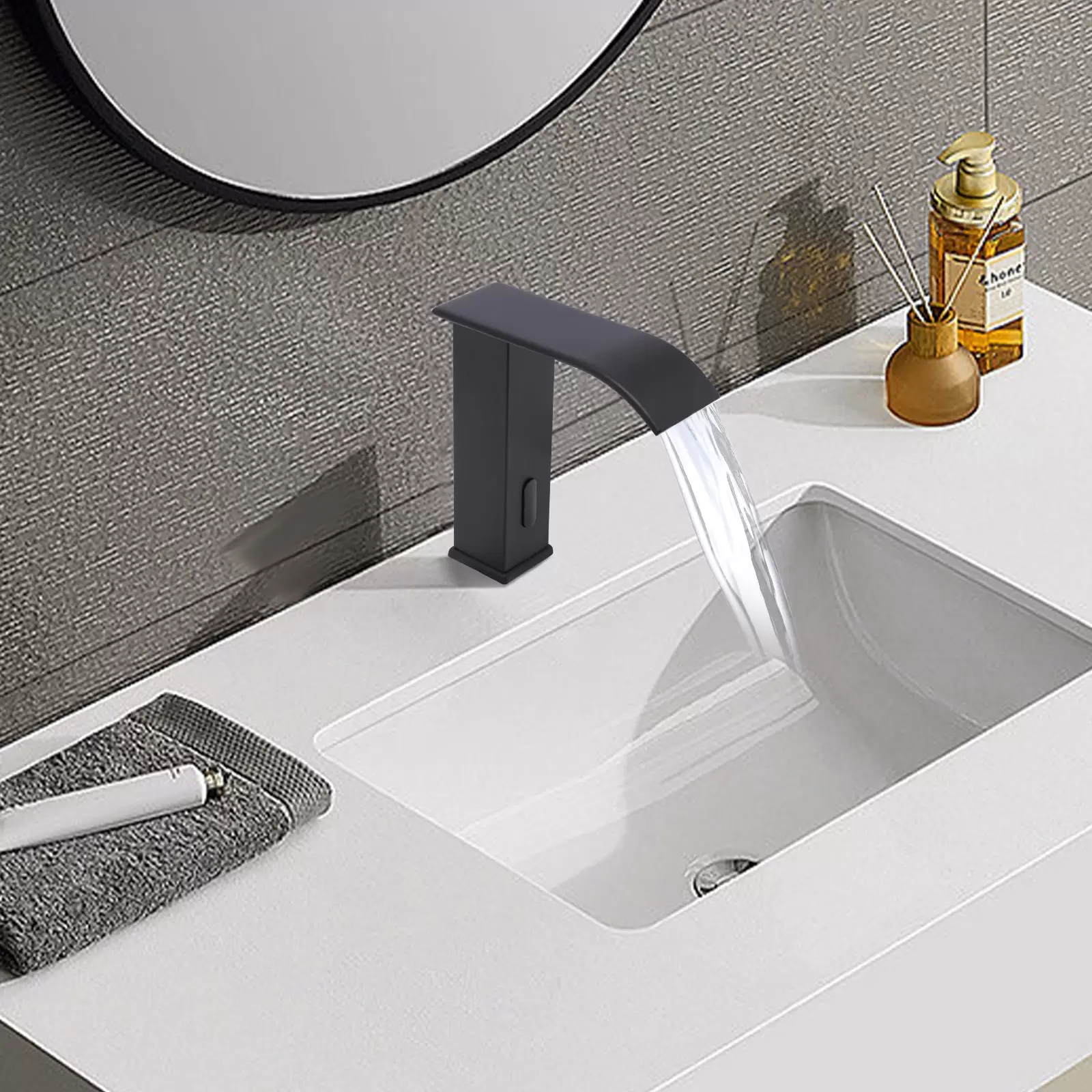 Automatic Infrared Sensor Faucet Hot and Cold Water with Infrared Sensor Bathroom Faucet for Kitchen Toilet (Black) Automatic Infrared Sensor Faucet Hot and Cold Water with Infrared Sensor Bathroom Faucet for Kitchen Toilet (Black)