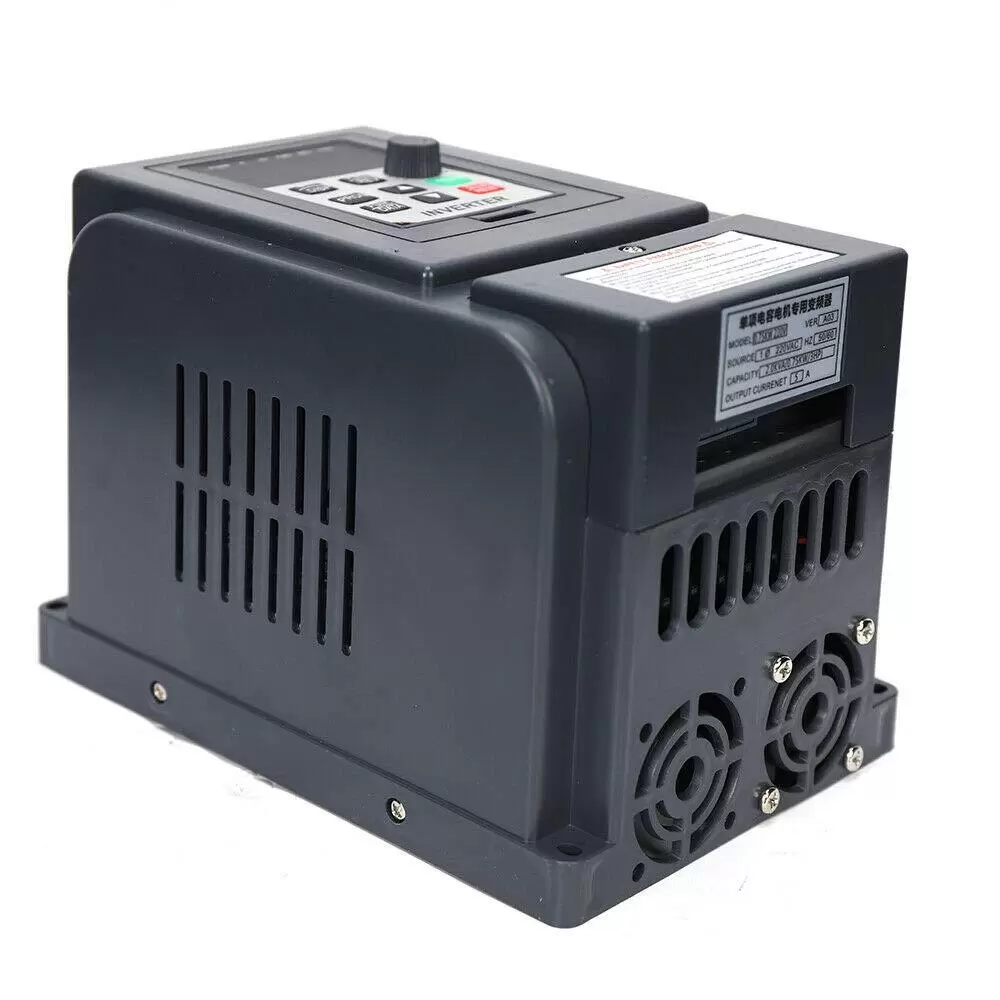5A 220V AC Frequency Converter VSD Motor VFD Converter 0.75kW Speed Controller for Single Phase Motor 5A 220V AC Frequency Converter VSD Motor VFD Converter 0.75kW Speed Controller for Single Phase Motor