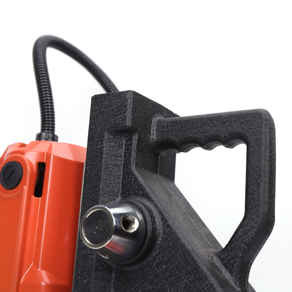 MD40 Magnetic Drill 12-40 mm 1100 W 550 rpm 12,000 N
