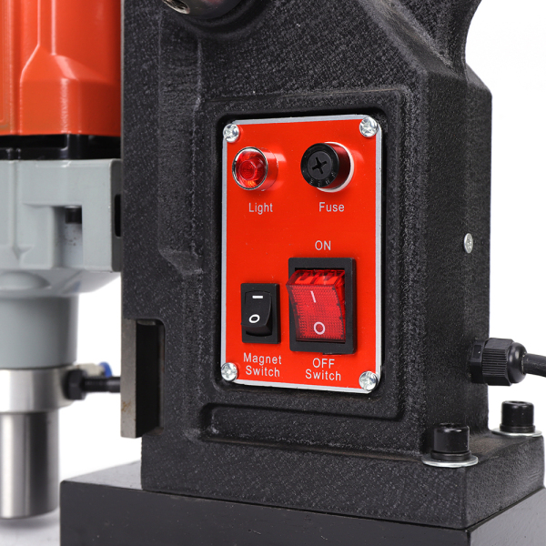 MD40 Magnetic Drill 12-40 mm 1100 W 550 rpm 12,000 N