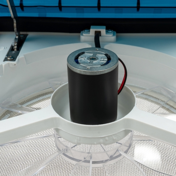 12V camper roof fan, button control, opening, 10 blades, black cover with light