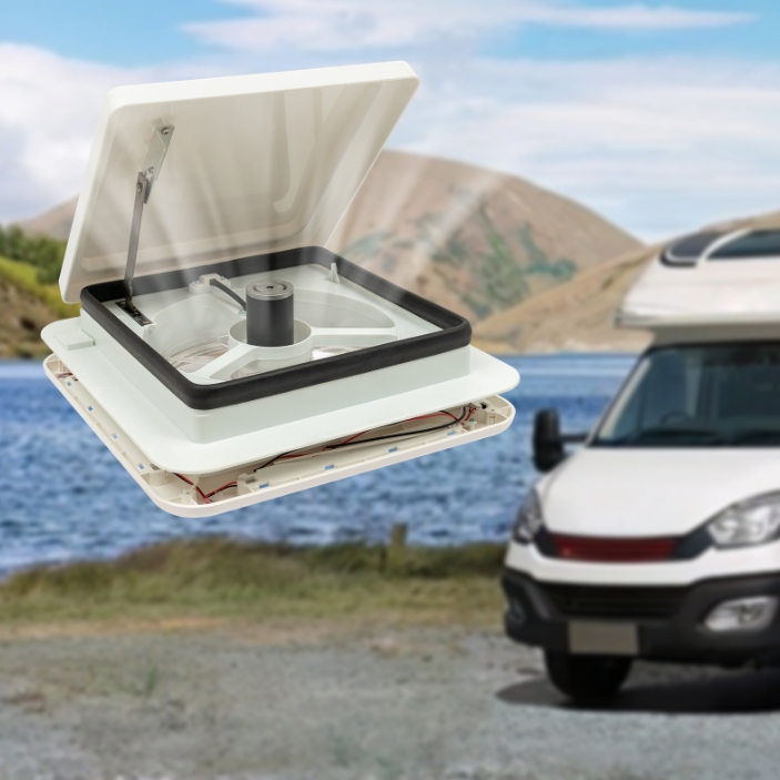 12V camper roof fan, button control, opening, 10 blades, white cover with light 12V camper roof fan, button control, opening, 10 blades, white cover with light