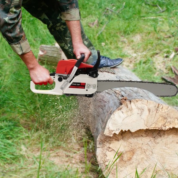 Gas-powered Chainsaw Cutting Wood Gas Sawing Chain Saw Set Chainsaw 52CC Gasoline Chainsaw20 inch Gasoline Chainsaw Set