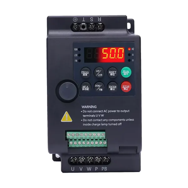 AC 220V/1.5KW 2HP 7A CNC VFD converter single phase to 3 phase for spindle motor speed control